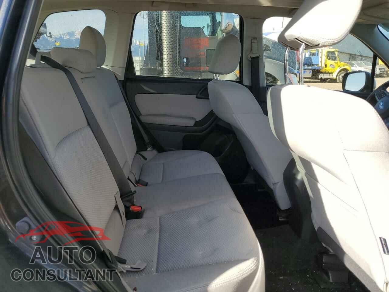 SUBARU FORESTER 2016 - JF2SJADC0GH452897