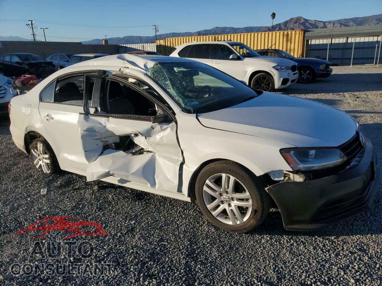 VOLKSWAGEN JETTA 2018 - 3VW2B7AJ2JM218441