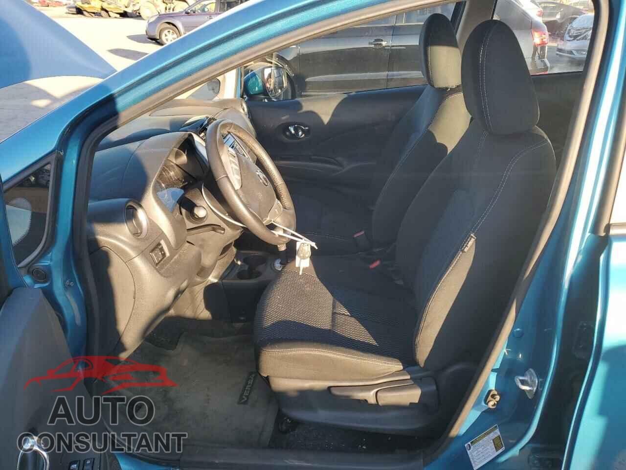NISSAN VERSA 2016 - 3N1CE2CP0GL351817