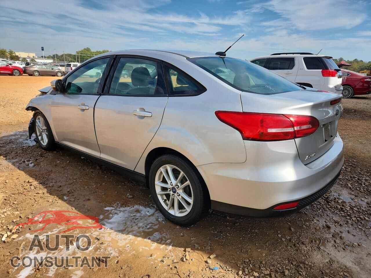 FORD FOCUS 2015 - 1FADP3F25FL329233