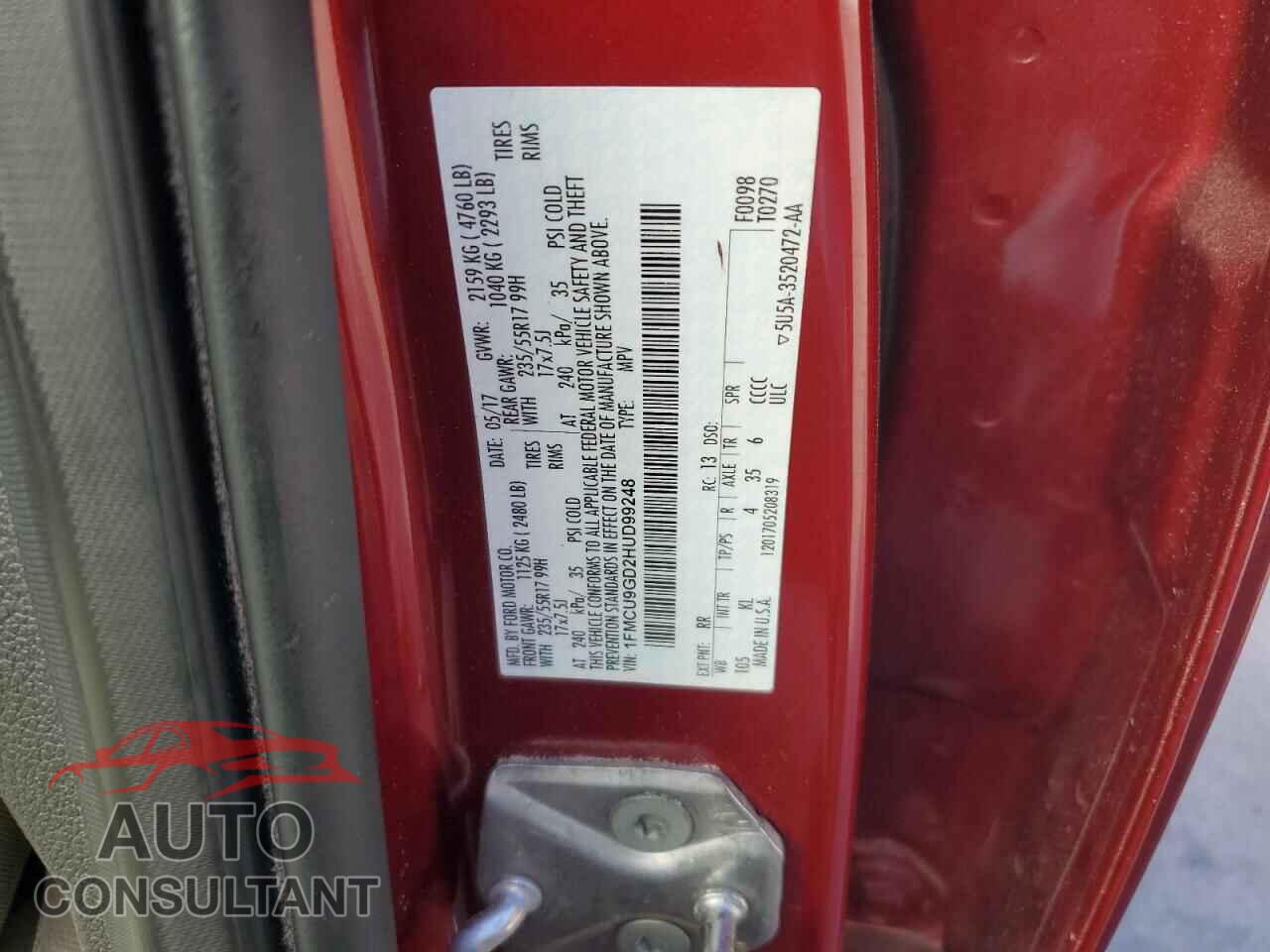 FORD ESCAPE 2017 - 1FMCU9GD2HUD99248