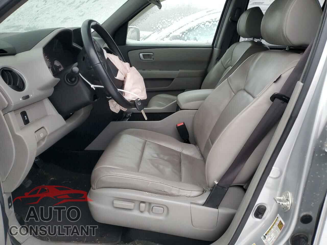 HONDA PILOT 2013 - 5FNYF4H55DB047377