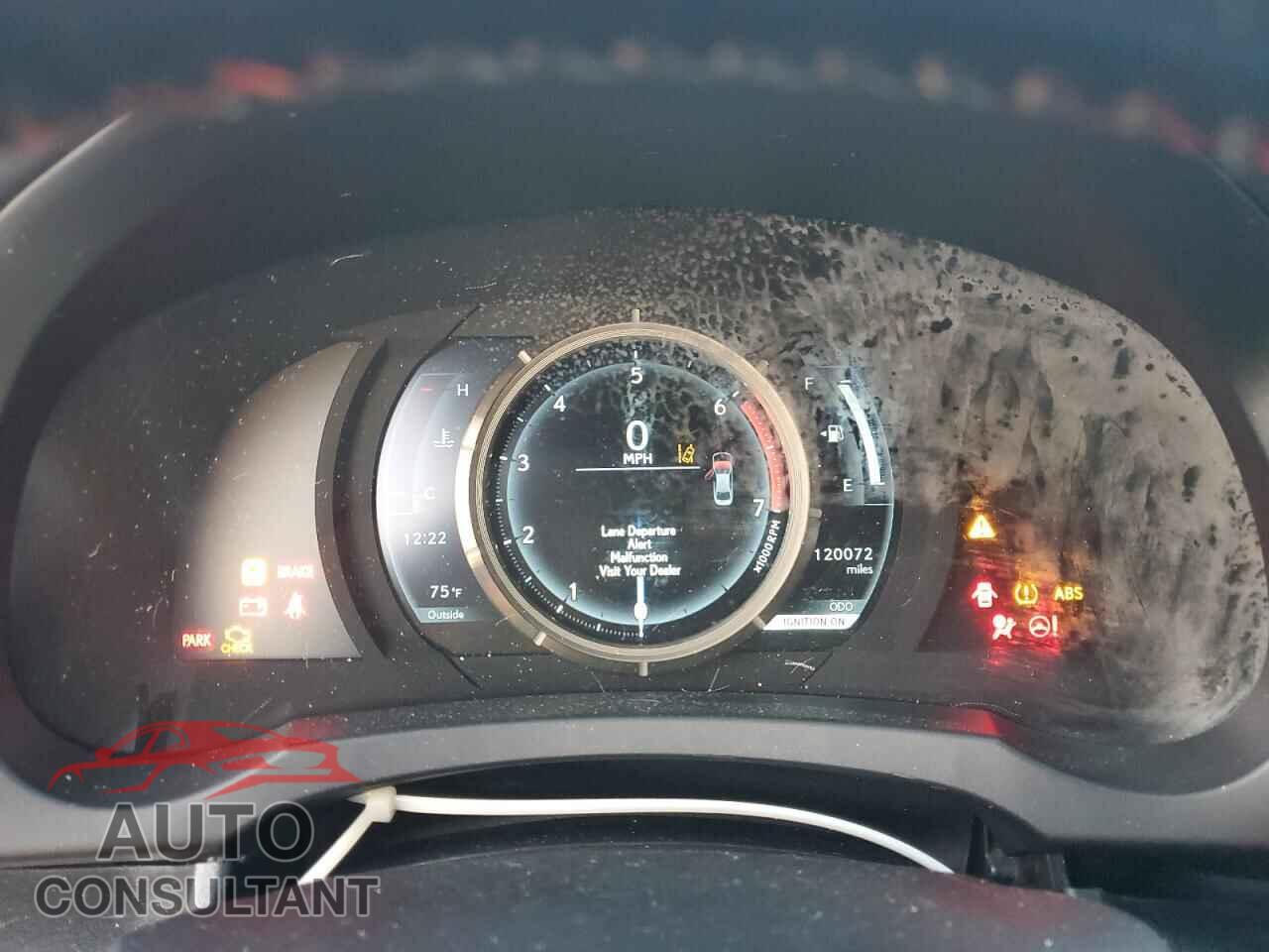 LEXUS IS 2017 - JTHBA1D25H5039879