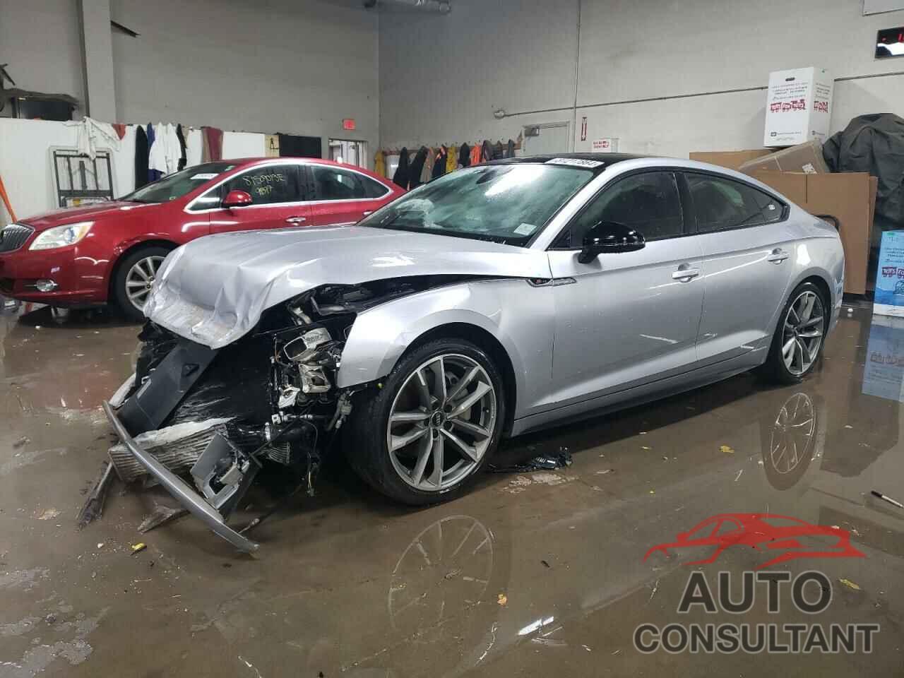 AUDI A5 2019 - WAUFNCF58KA077001