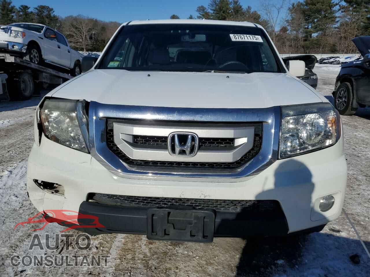 HONDA PILOT 2011 - 5FNYF4H55BB003098