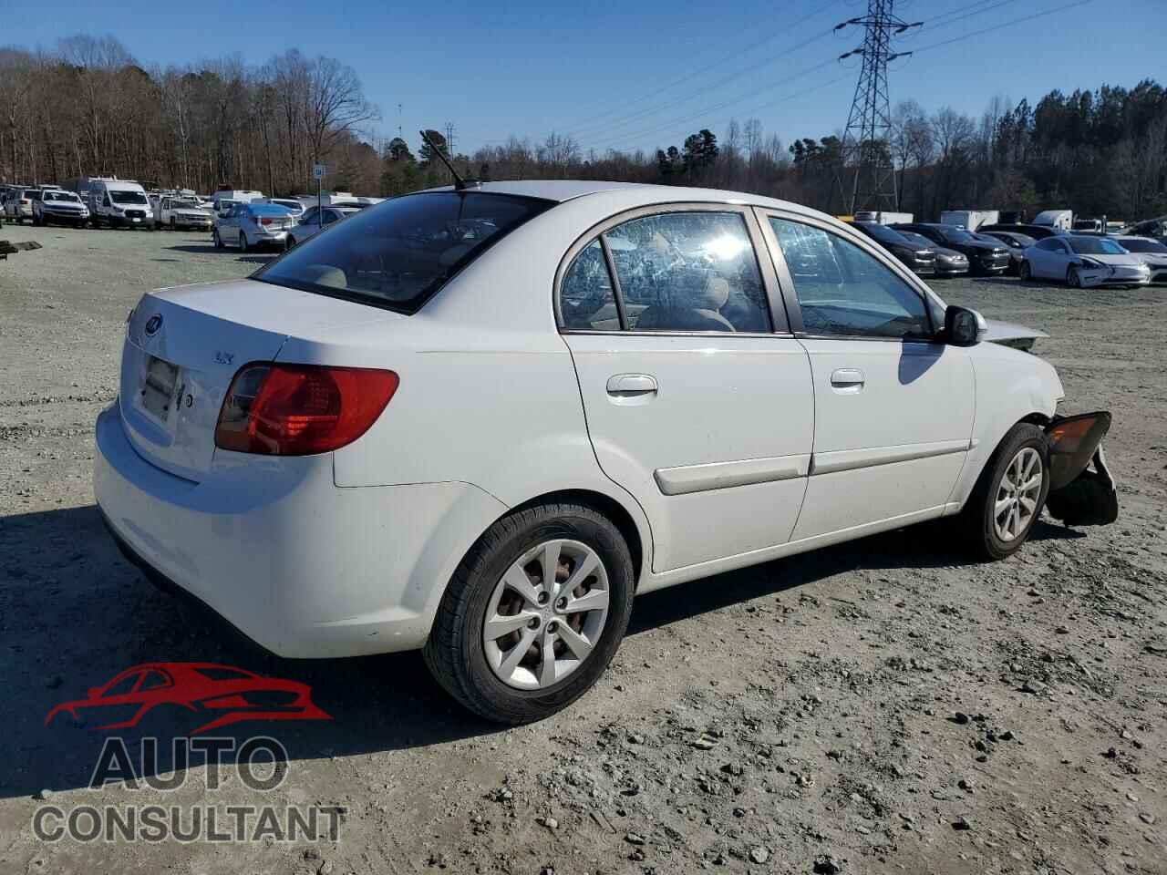 KIA RIO 2011 - KNADH4A30B6869382