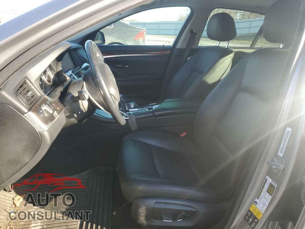 BMW 5 SERIES 2015 - WBA5A7C57FD628512