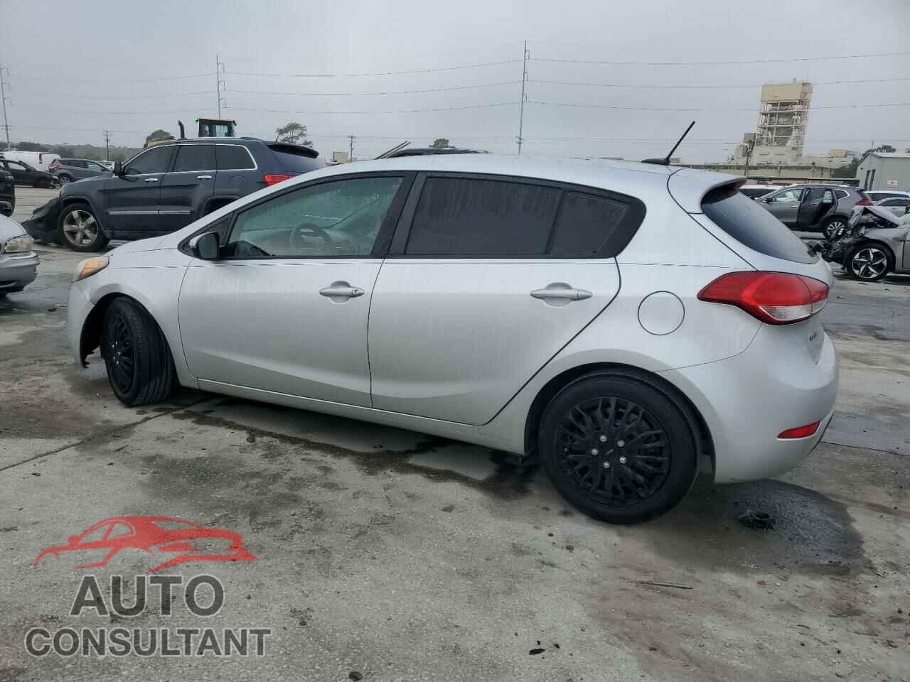 KIA FORTE 2016 - KNAFK5A88G5644426