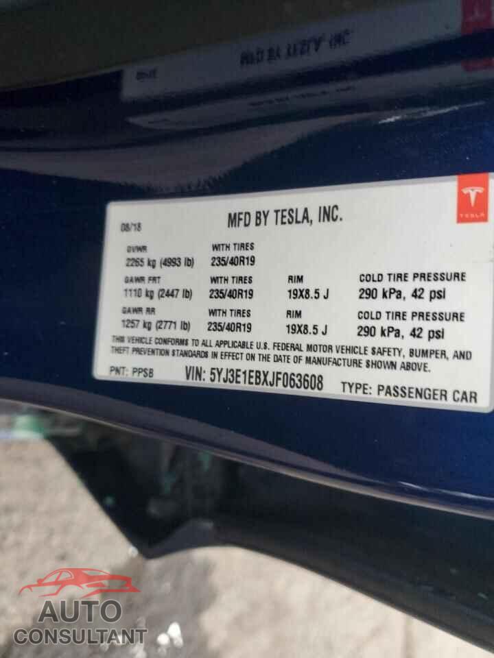 TESLA MODEL 3 2018 - 5YJ3E1EBXJF063608