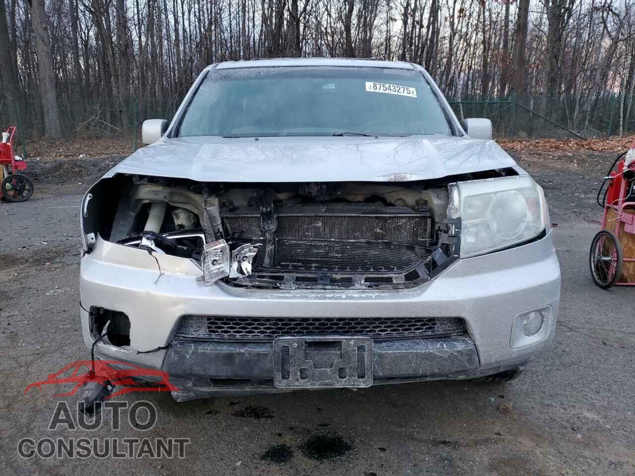 HONDA PILOT 2011 - 5FNYF4H57BB062153