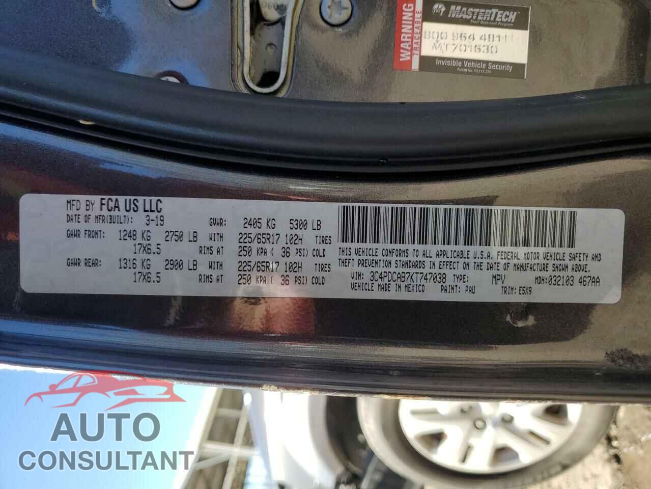 DODGE JOURNEY 2019 - 3C4PDCAB7KT747038