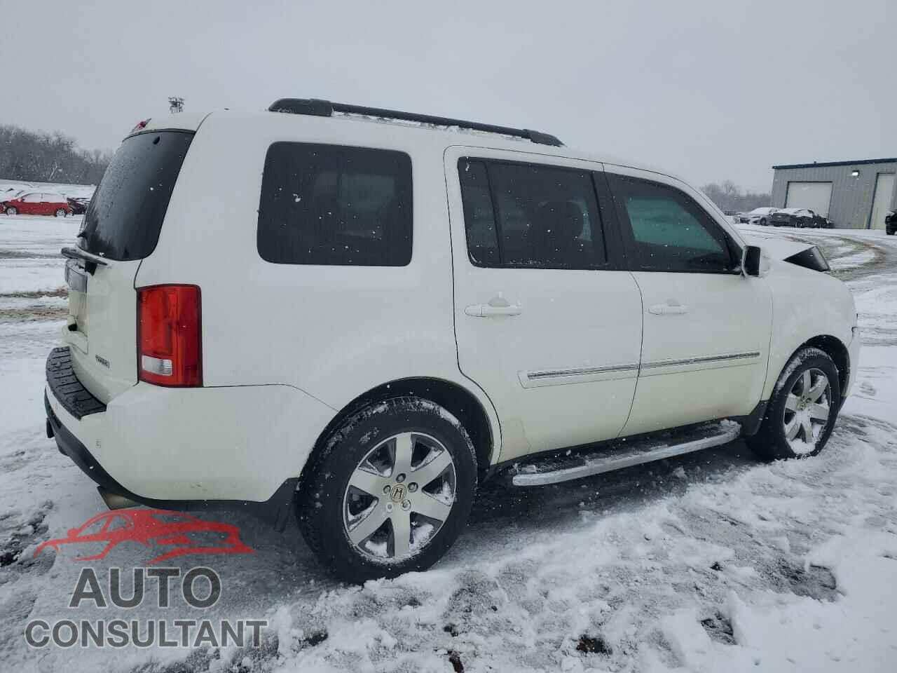 HONDA PILOT 2015 - 5FNYF3H94FB002107