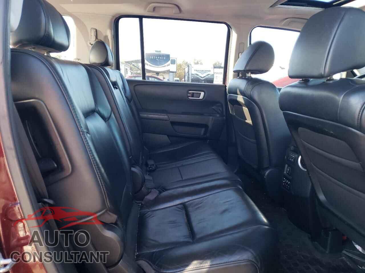 HONDA PILOT 2011 - 5FNYF4H6XBB041421