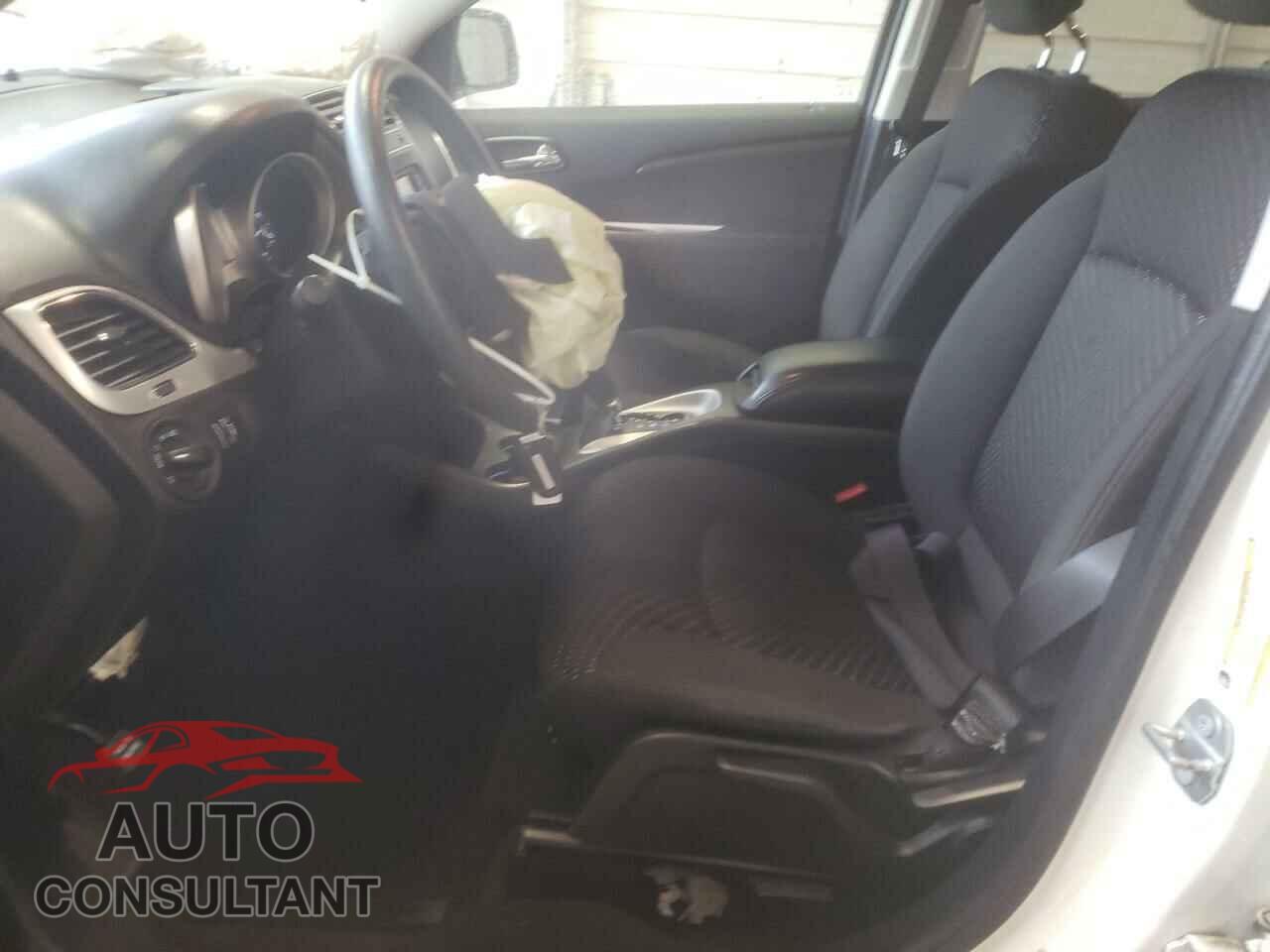 DODGE JOURNEY 2017 - 3C4PDCAB1HT560757