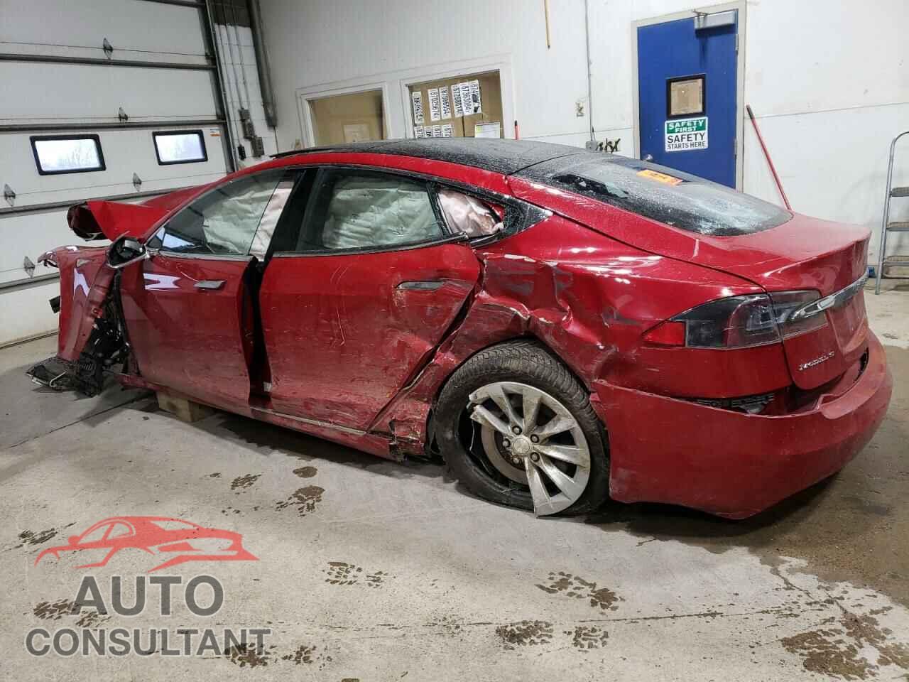 TESLA MODEL S 2016 - 5YJSA1E20GF139109