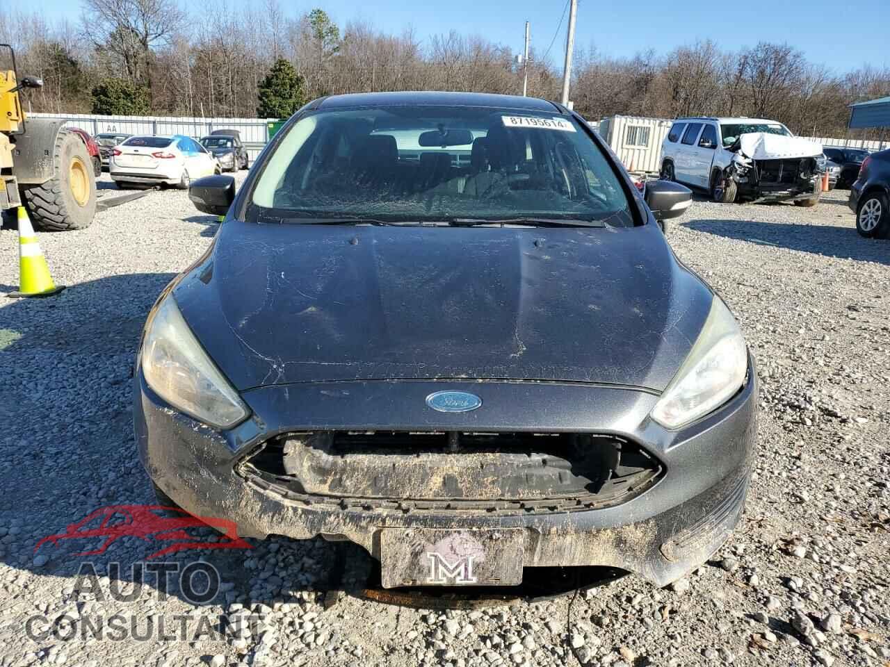 FORD FOCUS 2015 - 1FADP3K22FL263455