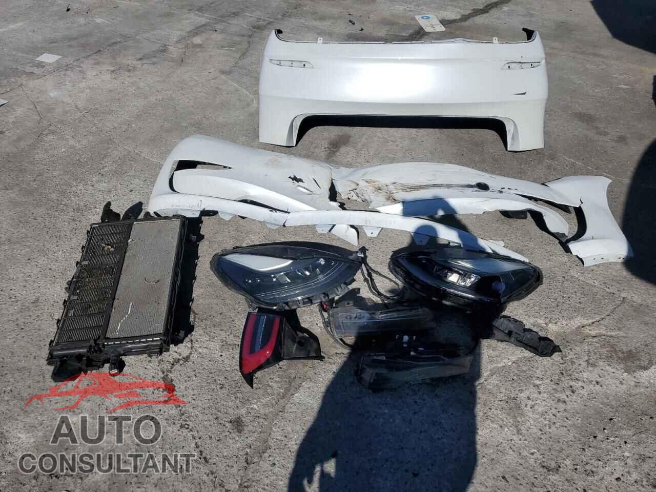 TESLA MODEL 3 2023 - 5YJ3E1EA9PF476992
