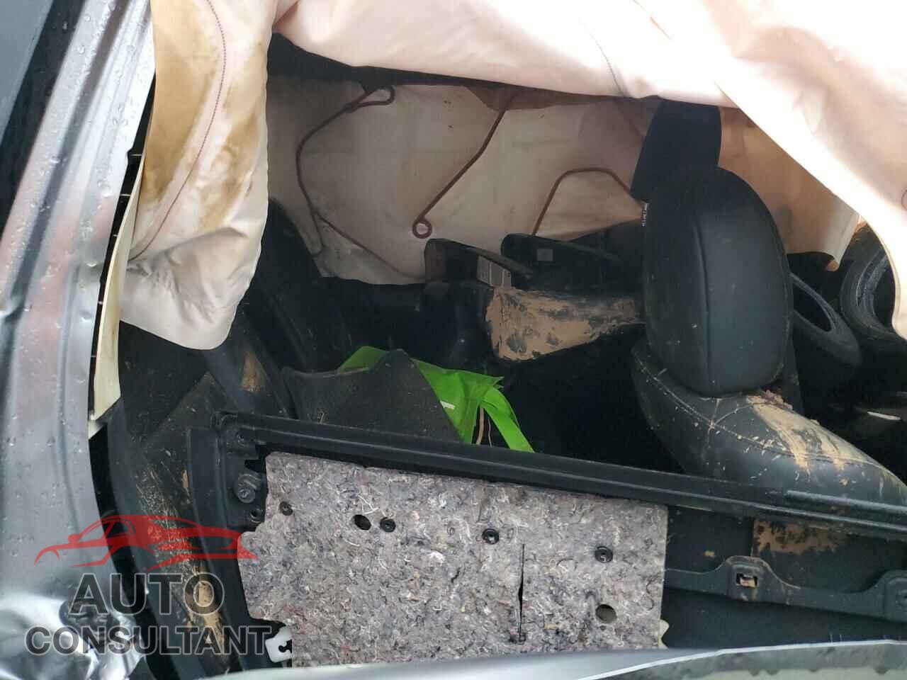 MITSUBISHI OUTLANDER 2019 - JA4AD3A31KZ014243