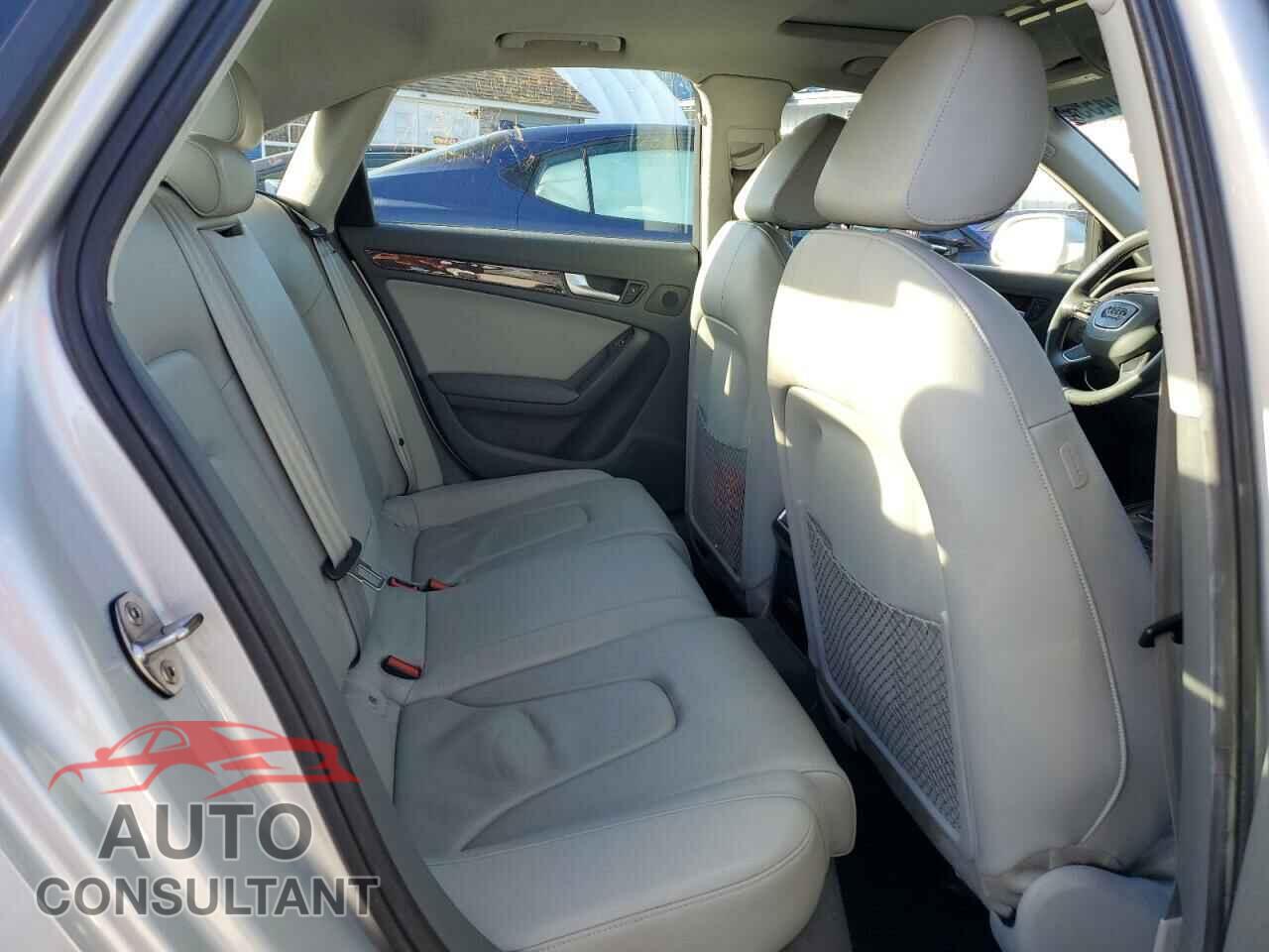 AUDI A4 2014 - WAUBFAFL5EN010447
