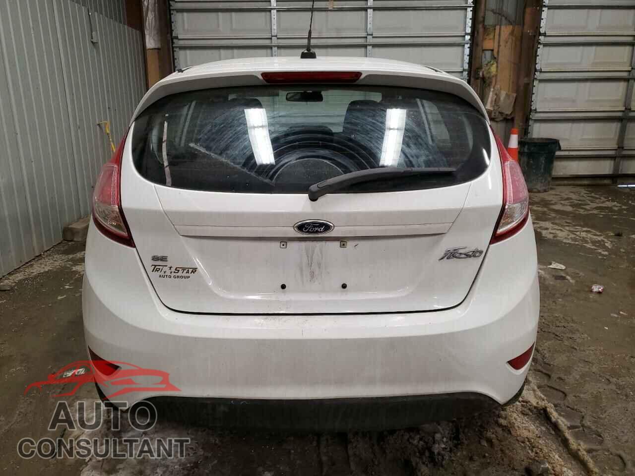 FORD FIESTA 2014 - 3FADP4EJ2EM233930
