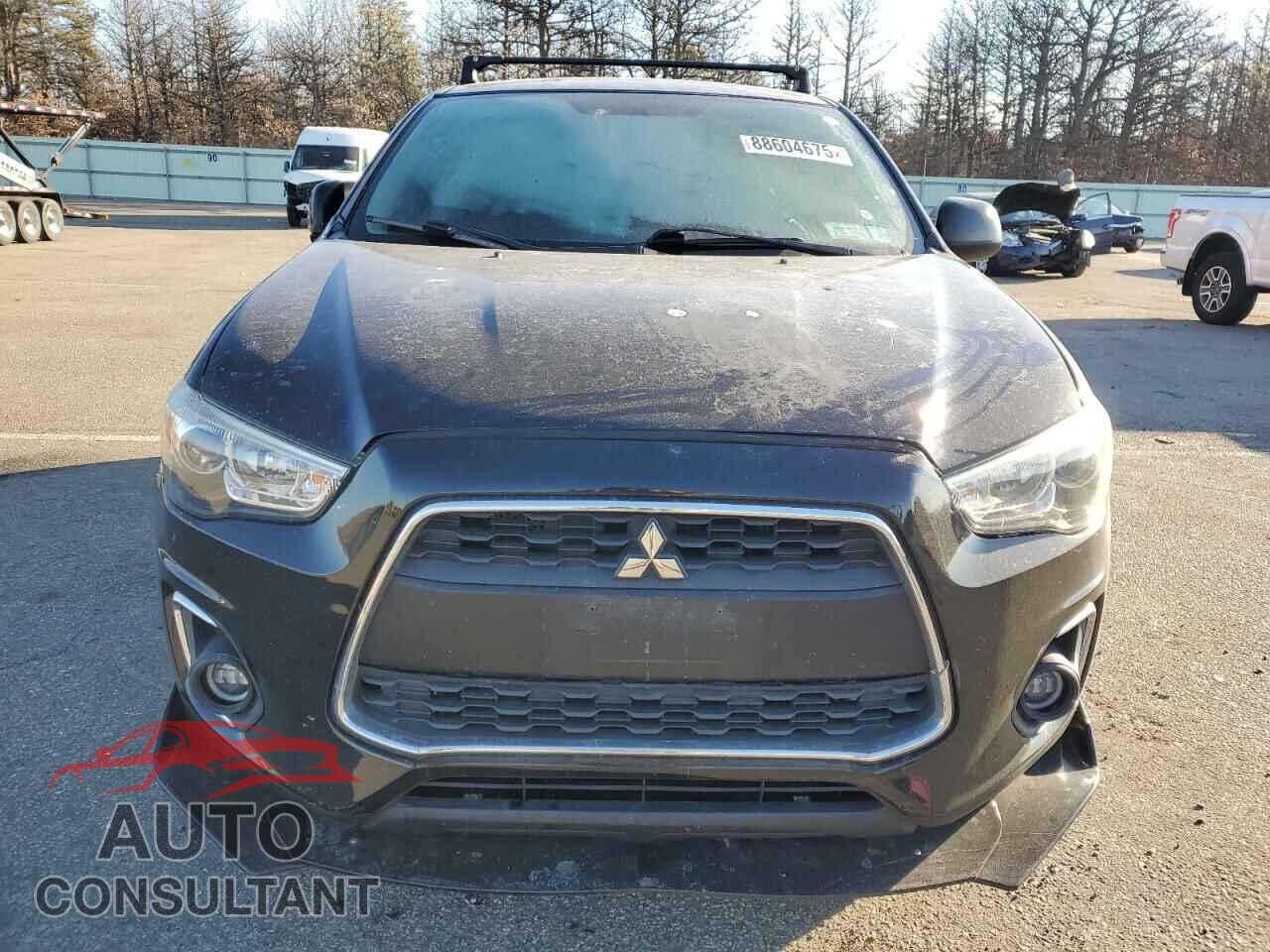 MITSUBISHI OUTLANDER 2015 - 4A4AR3AU8FE048184