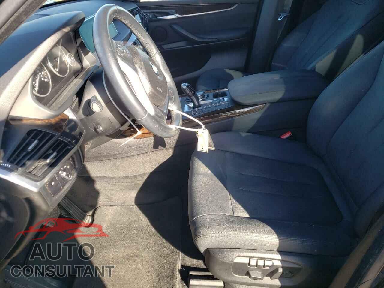 BMW X5 2015 - 5UXKR2C59F0H35183