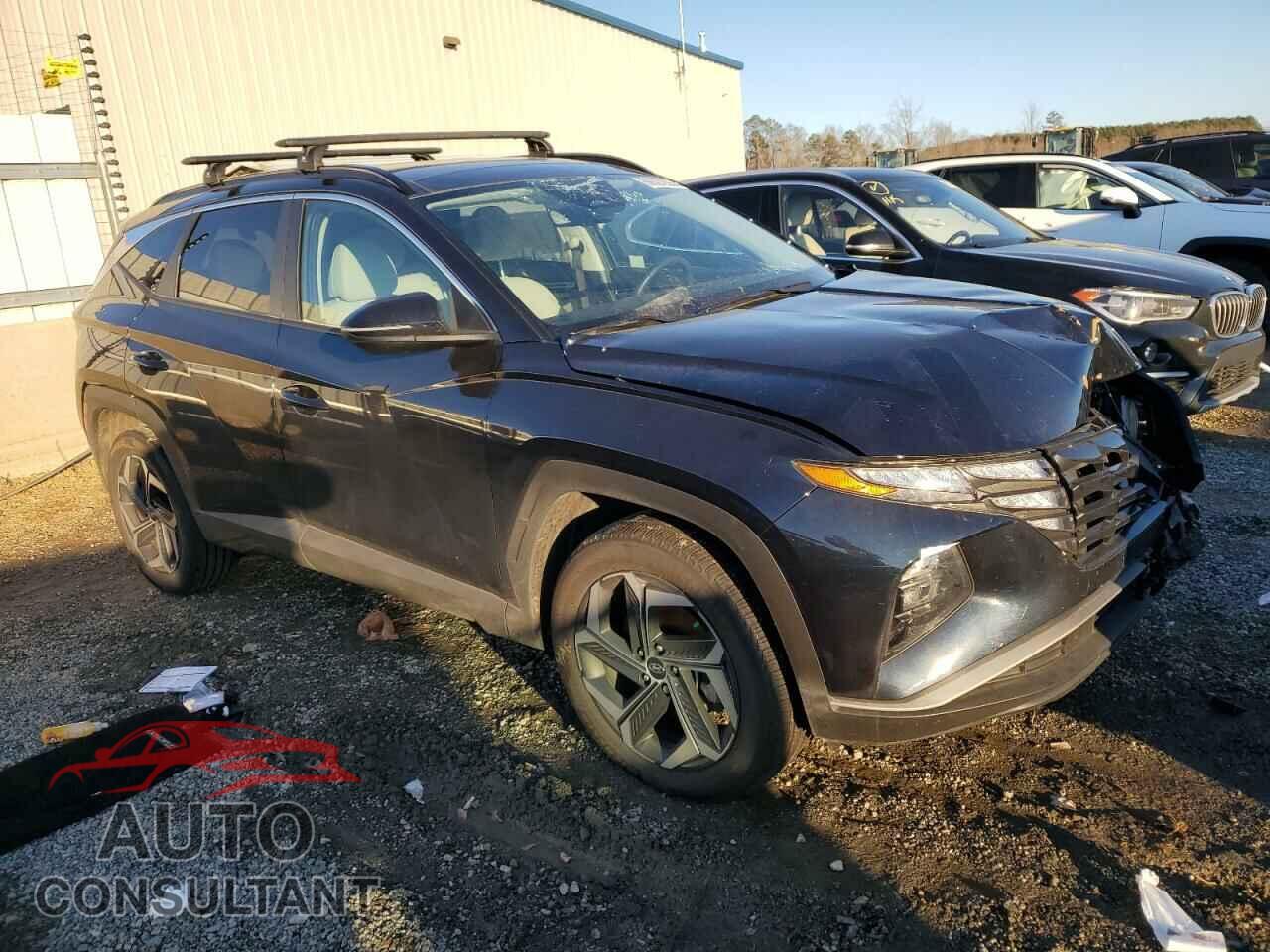 HYUNDAI TUCSON 2024 - KM8JCCD18RU213389