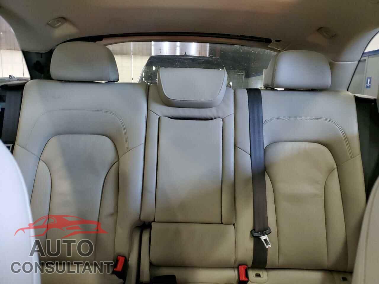 AUDI Q5 2014 - WA1LFAFP9EA111132