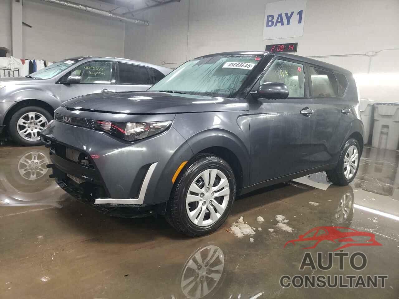 KIA SOUL 2023 - KNDJ23AU2P7890505