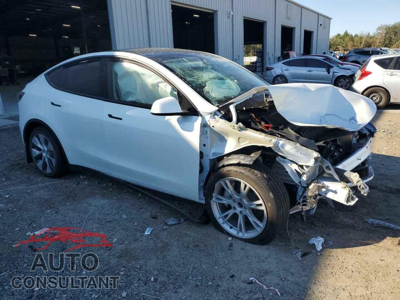 TESLA MODEL Y 2023 - 7SAYGAEE1PF810888