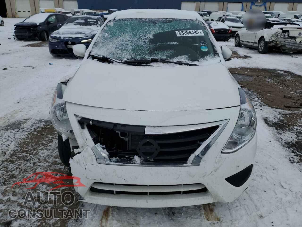NISSAN VERSA 2017 - 3N1CN7AP0HL801726