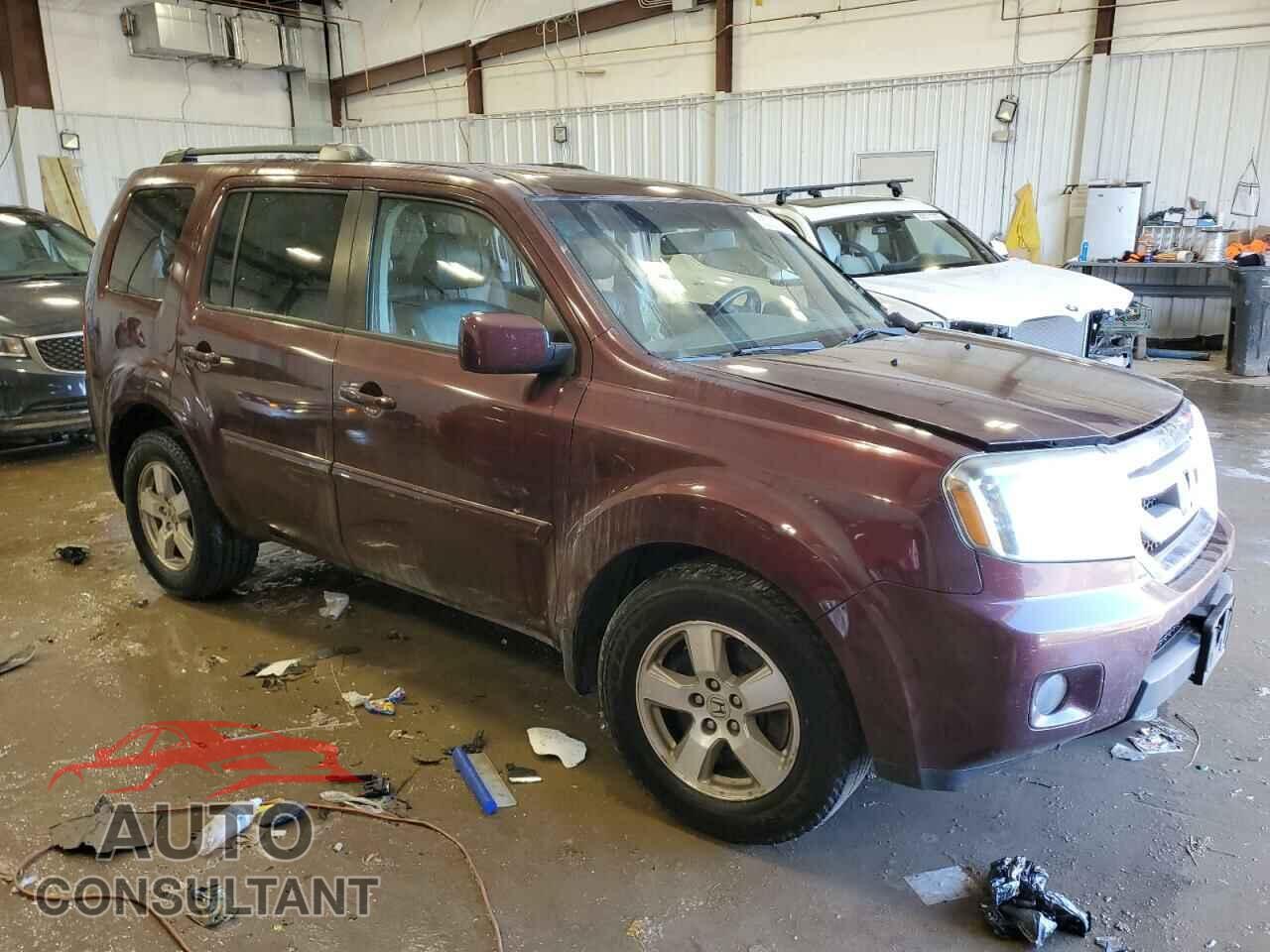 HONDA PILOT 2011 - 5FNYF4H5XBB060767