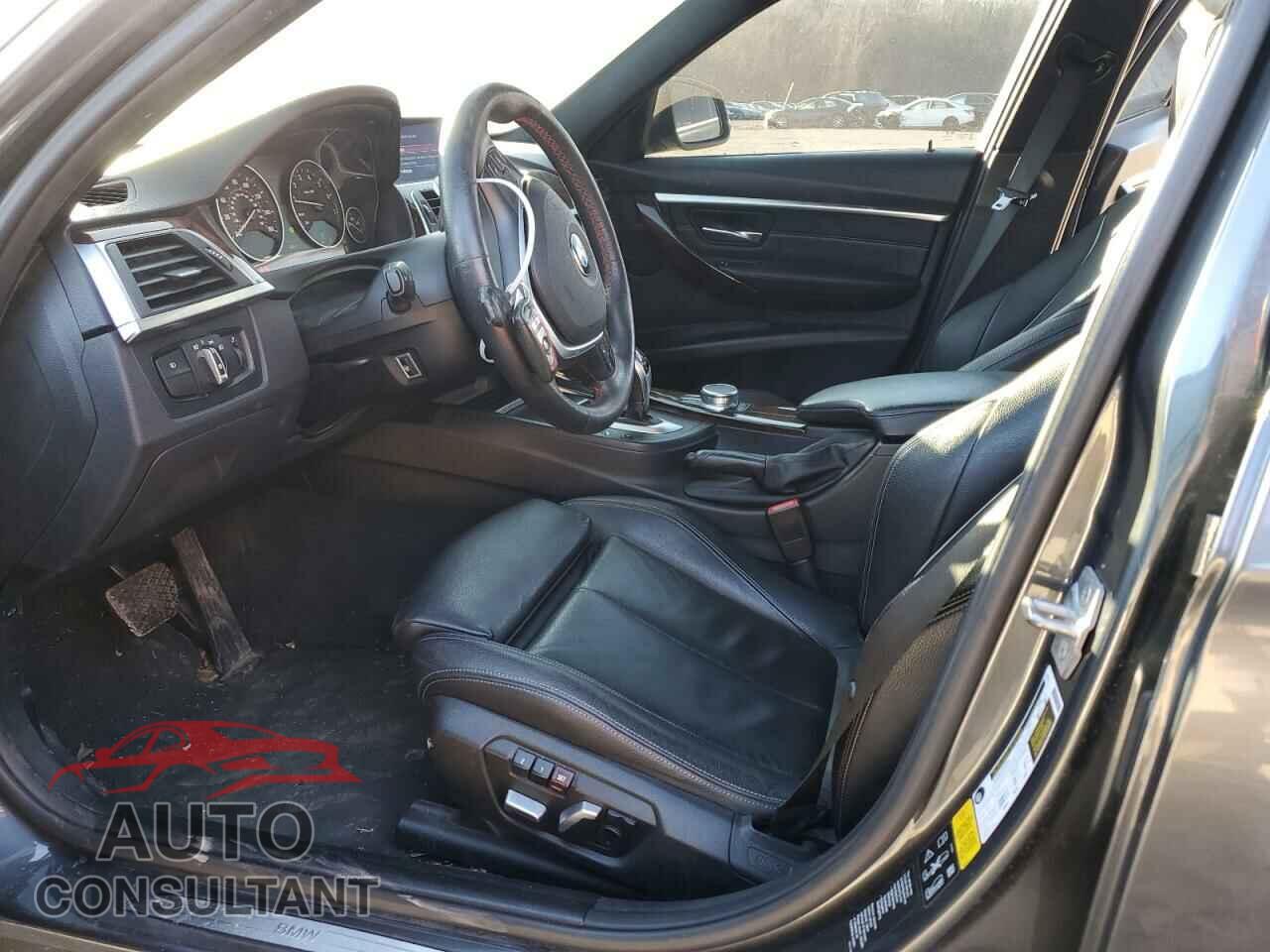 BMW 3 SERIES 2017 - WBA8D9C30HA004795