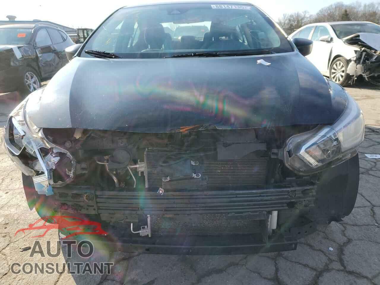 NISSAN VERSA 2020 - 3N1CN8DV4LL802712