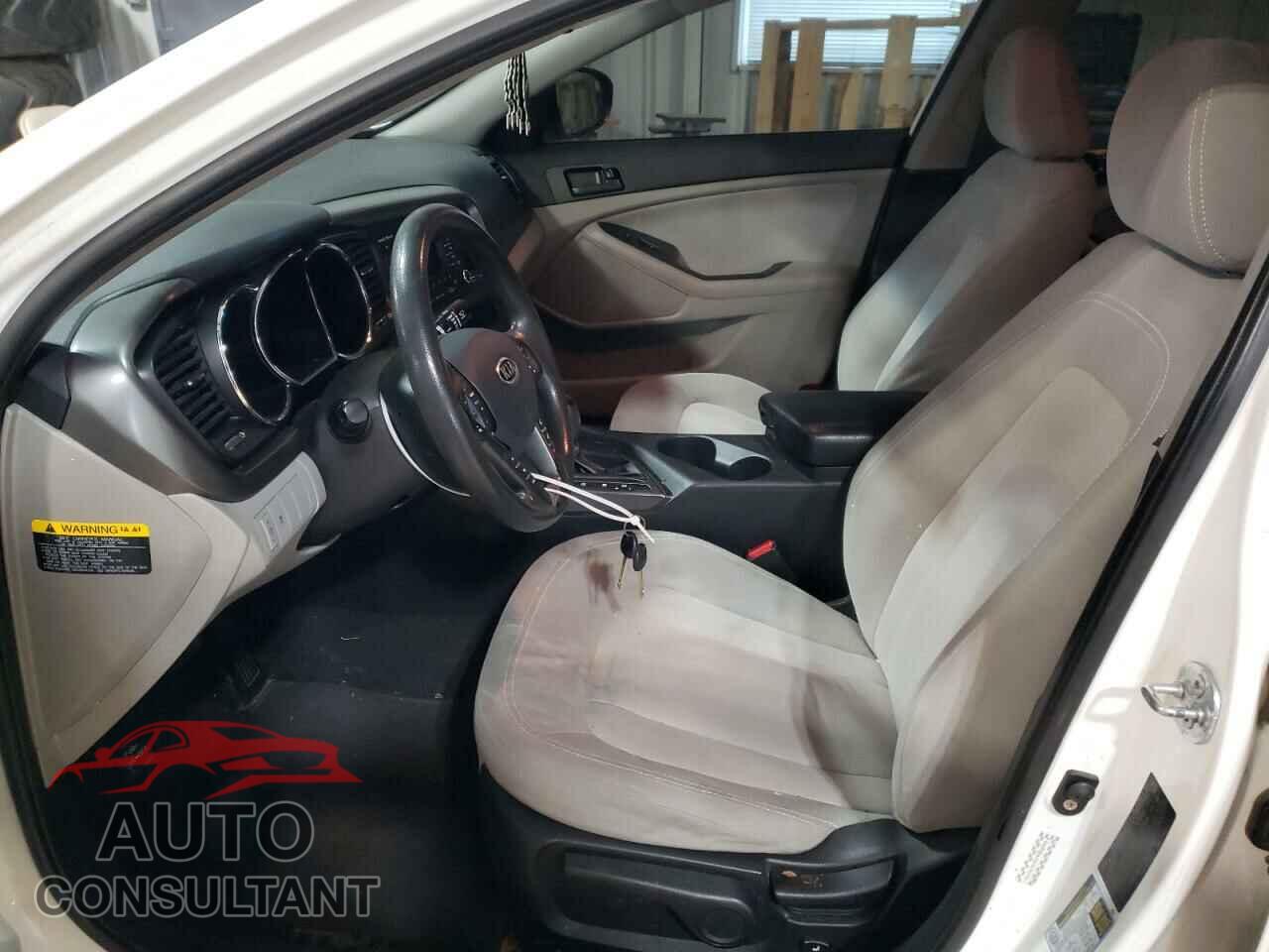 KIA OPTIMA 2011 - KNAGM4A70B5175793