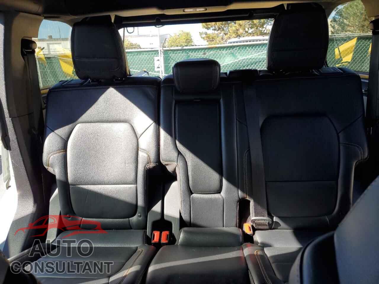 FORD BRONCO 2022 - 1FMEE5DP0NLB03075