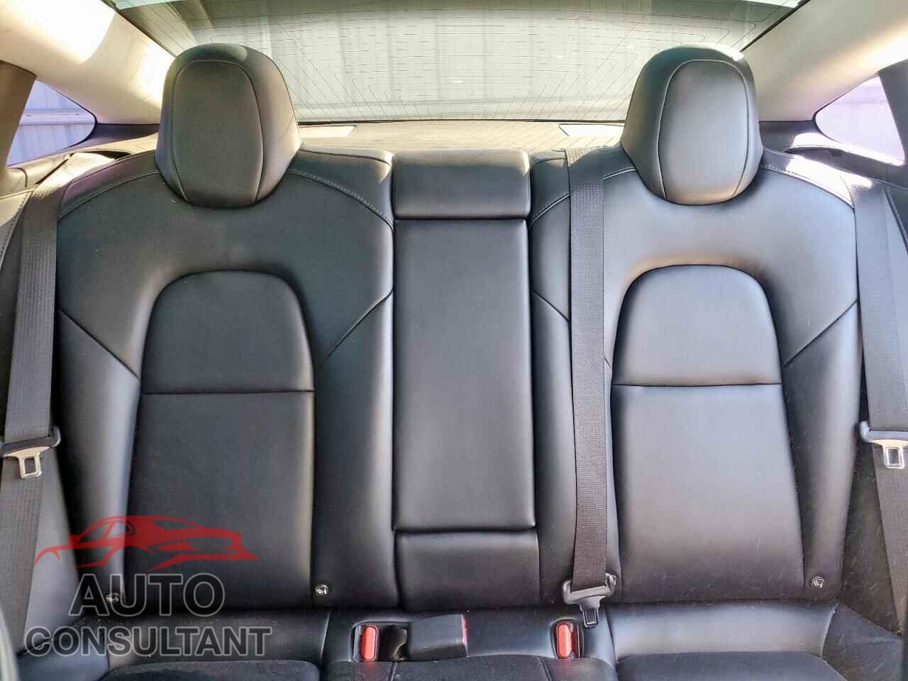 TESLA MODEL 3 2020 - 5YJ3E1EA0LF799189