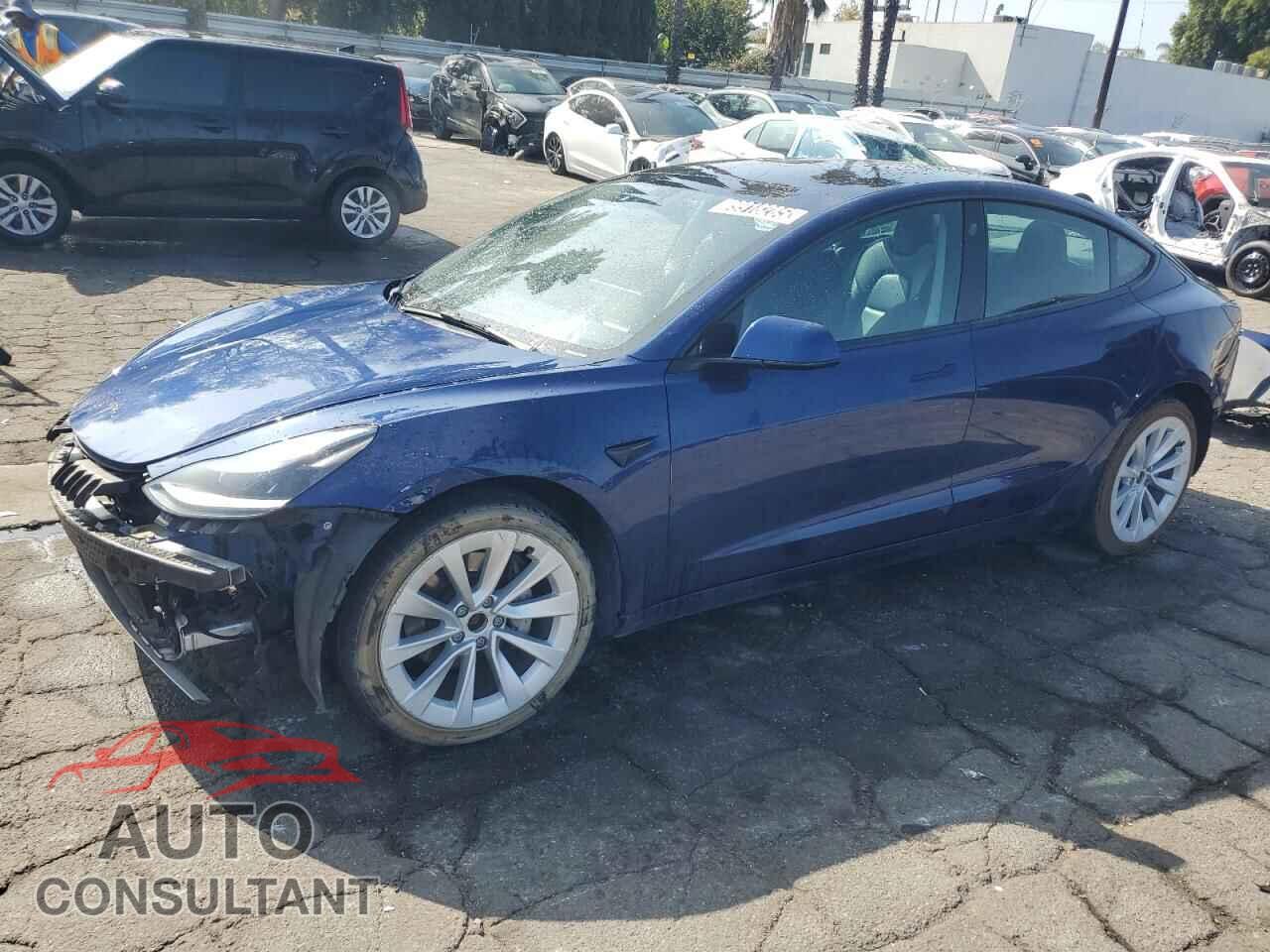 TESLA MODEL 3 2022 - 5YJ3E1EB8NF158268