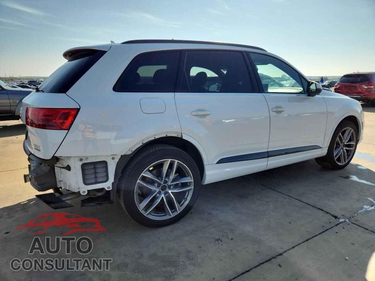 AUDI Q7 2018 - WA1VAAF71JD021943
