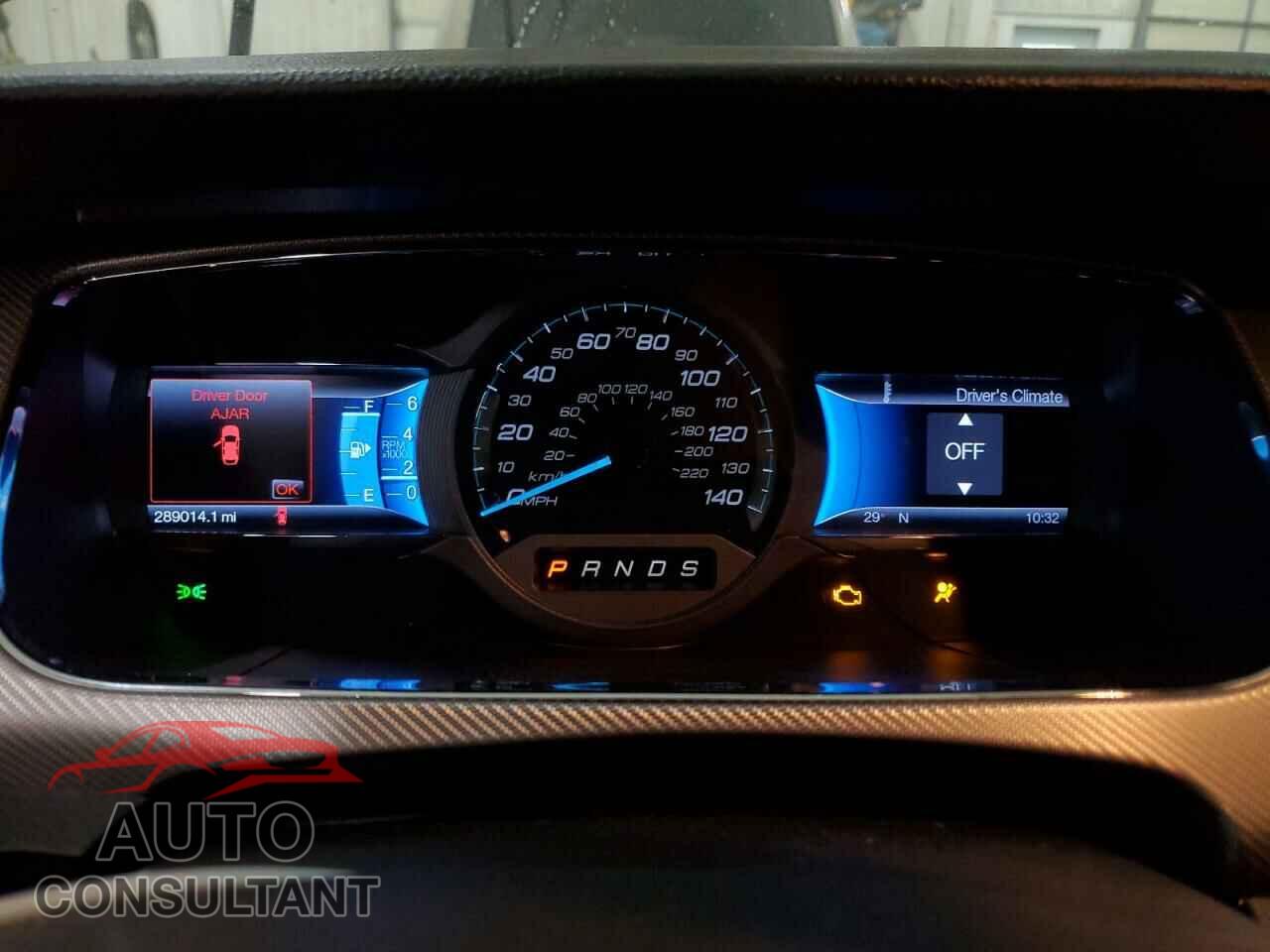 FORD TAURUS 2013 - 1FAHP2KT5DG133700