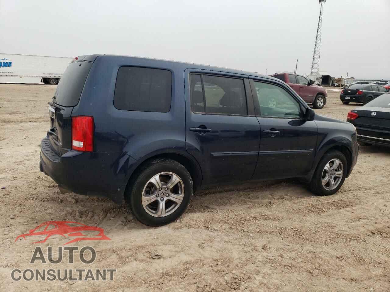 HONDA PILOT 2012 - 5FNYF4H46CB041058