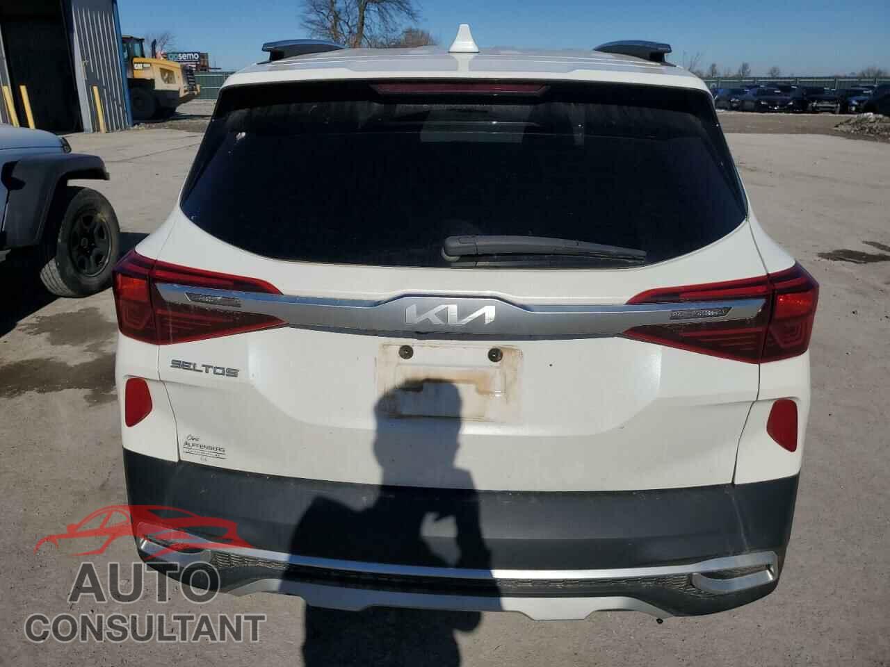 KIA SELTOS 2023 - KNDETCA20P7433799