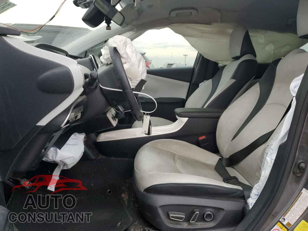 TOYOTA PRIUS 2017 - JTDKARFPXH3000967