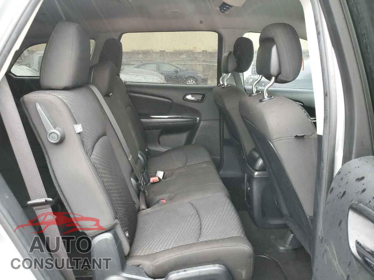 DODGE JOURNEY 2017 - 3C4PDCBG5HT576096