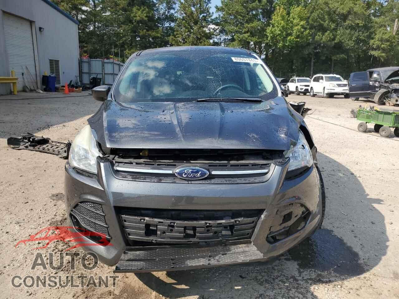 FORD ESCAPE 2016 - 1FMCU0GX6GUB76103