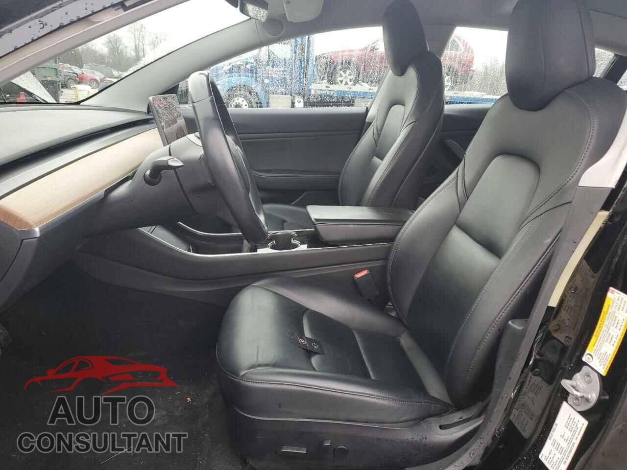TESLA MODEL 3 2019 - 5YJ3E1EB6KF212016