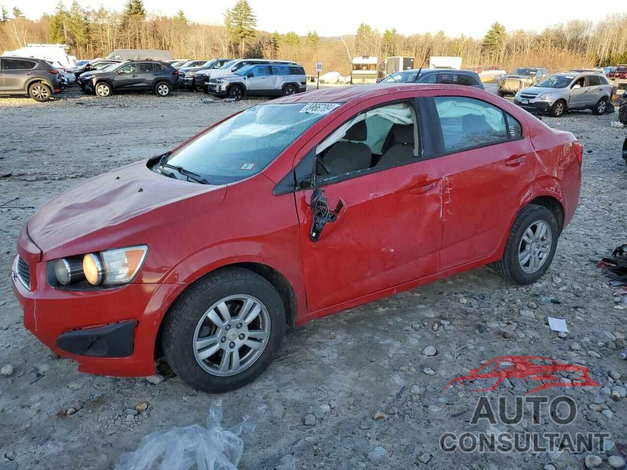 CHEVROLET SONIC 2012 - 1G1JB5SH4C4132537