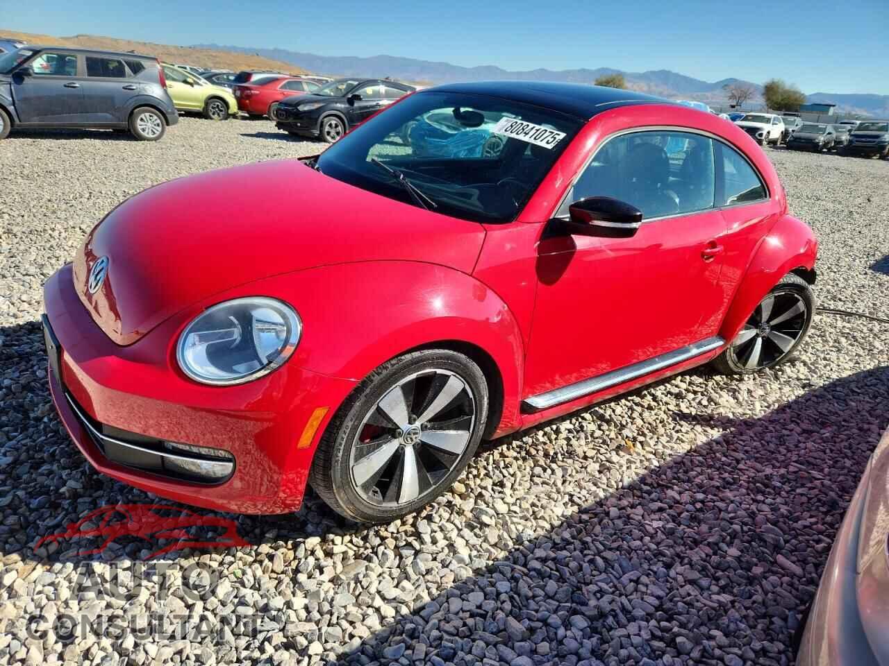 VOLKSWAGEN BEETLE 2012 - 3VWVA7AT6CM610780