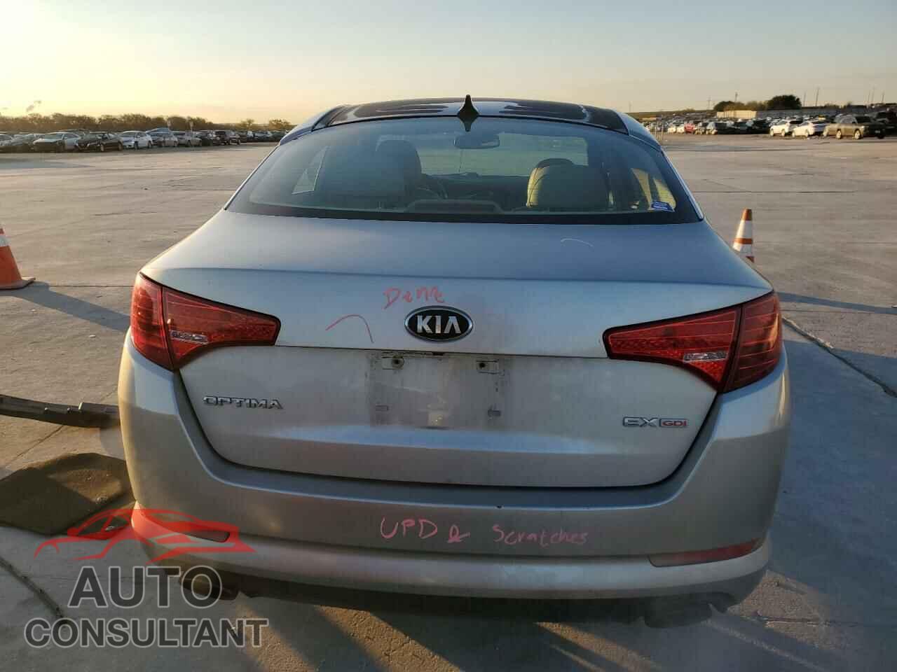 KIA OPTIMA 2013 - 5XXGN4A73DG204072