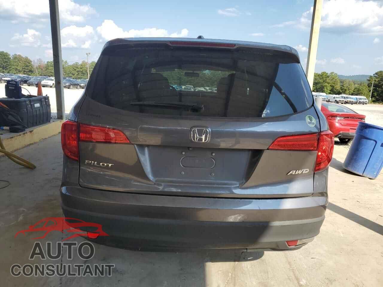 HONDA PILOT 2017 - 5FNYF6H36HB081599